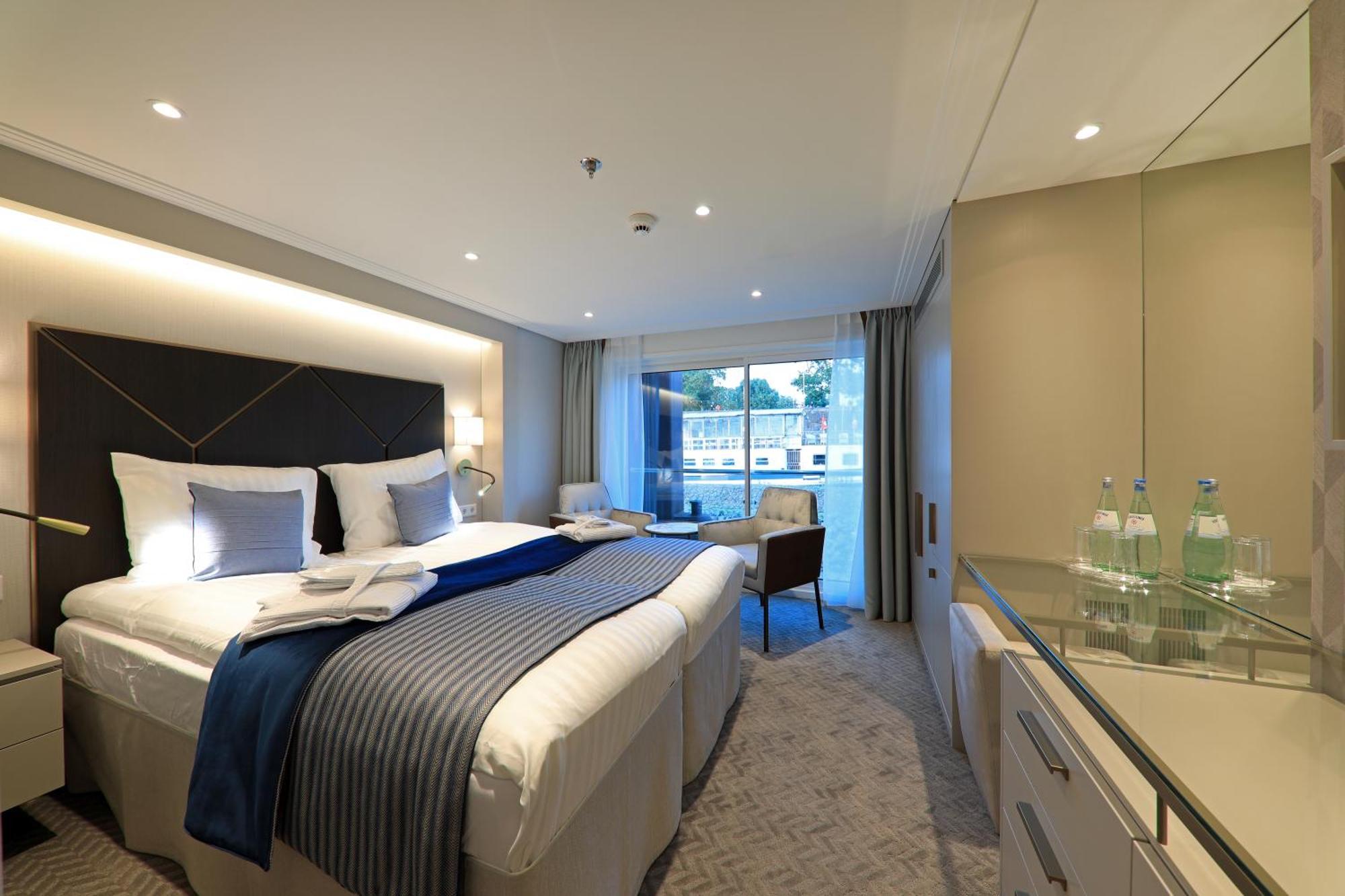 Hotelschiff Lady Diletta Köln Eksteriør billede